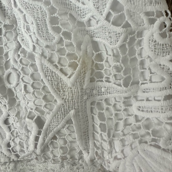 white lilly pulitzer dress - Picture 5 of 7